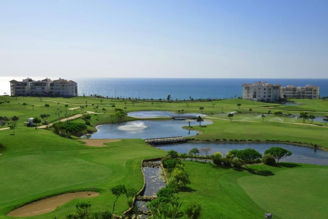 Marina Golf - Rosewood, Un De Reve *